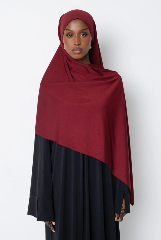 BURGUNDY aemodeésty.com 